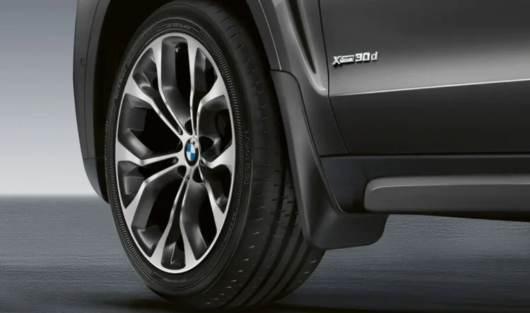 BMW Front Mud Flaps Set - 18" & 19" Wheels