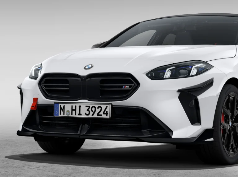 M Performance Black Front Splitter