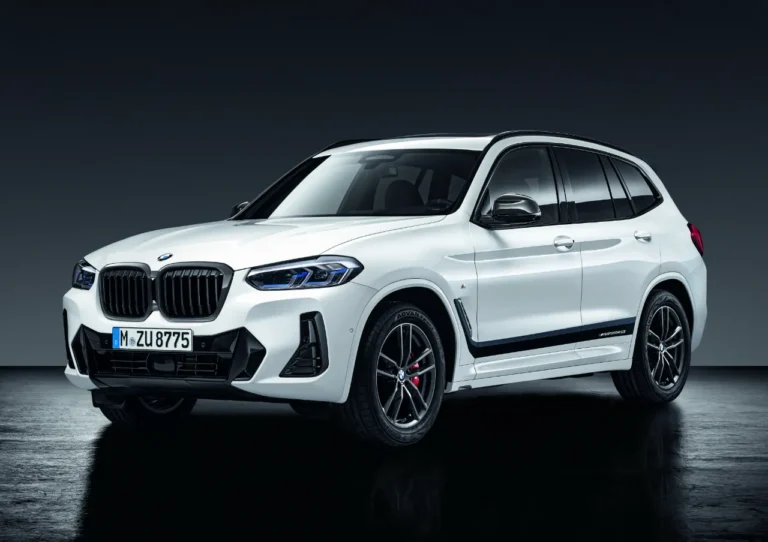 M Performance Black Foil Application Frozen