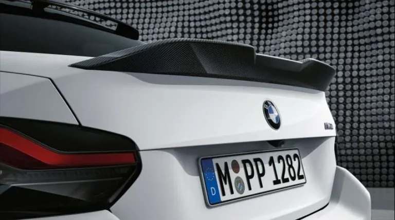 M Performance Rear Spoiler Carbon